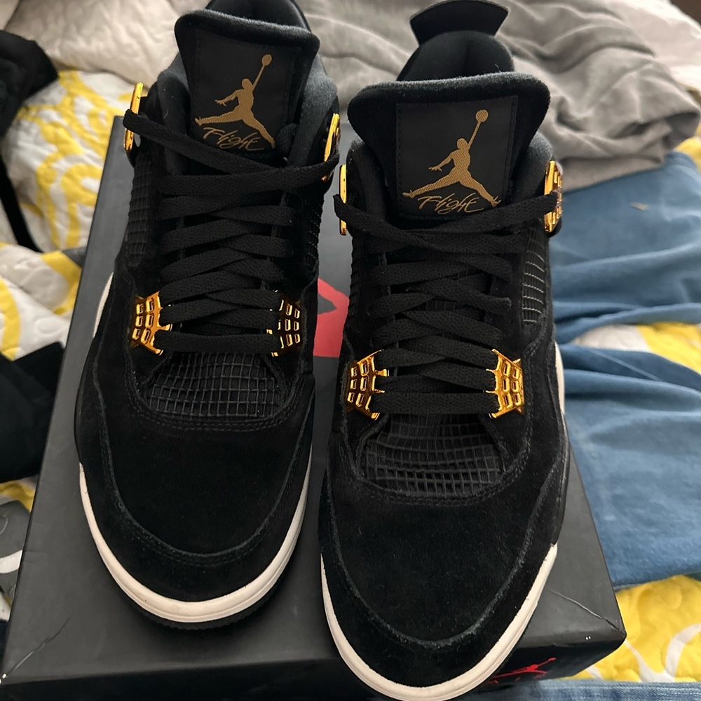 Jordan royalty 4’s black suede